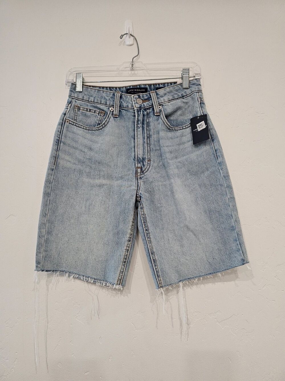 Lucky Brand Women's Hi Rise Bermuda Size 26/2 NWT